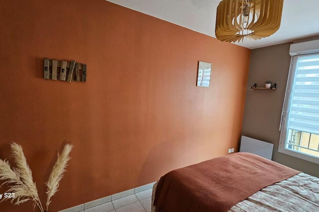 Appartement Calme Liévin Buitenkant foto